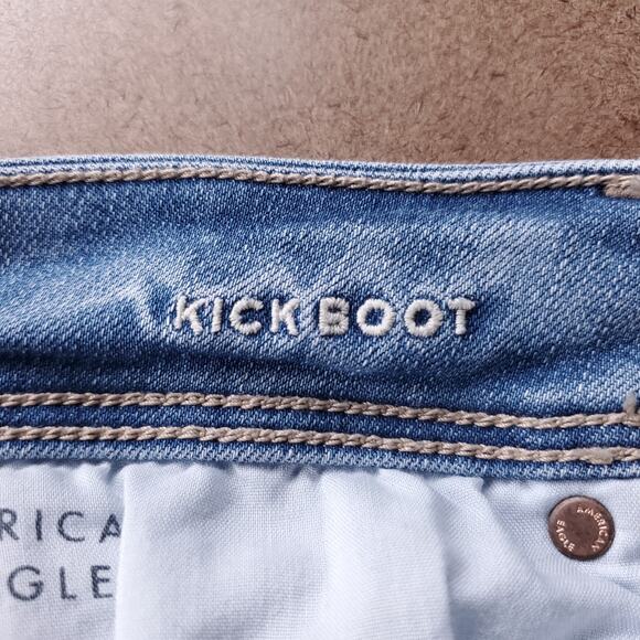 American Eagle Kick Boot Jeans Women 6S Light Blue Distressed Hem Retro Cowgirl - Picture 12 of 13